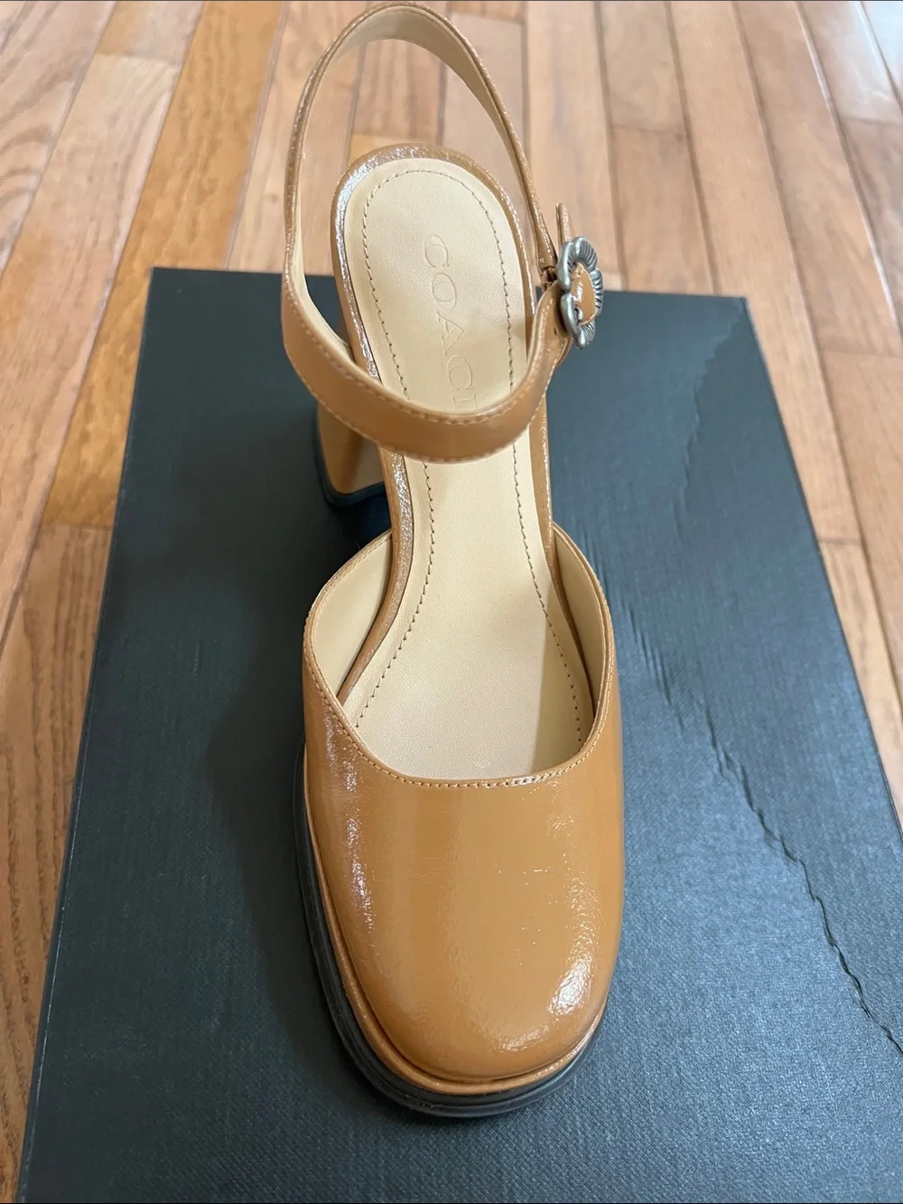 Coach Women's Sculpted-Heel Platform Pumps shoes - Picture 3 of 10